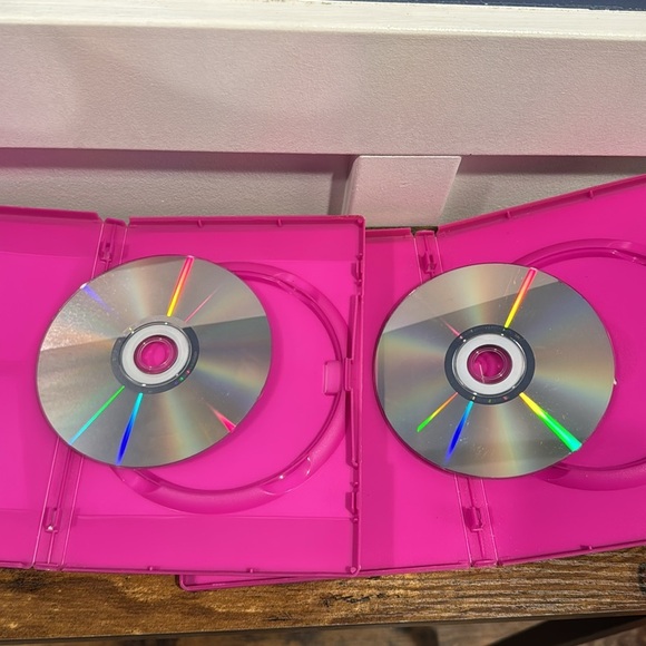 Barney DVD Lot Bundle of 2 “ let’s play outside” & “Please and thank you” - Picture 5 of 5